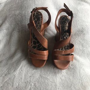 Jessica Simpson Wedge